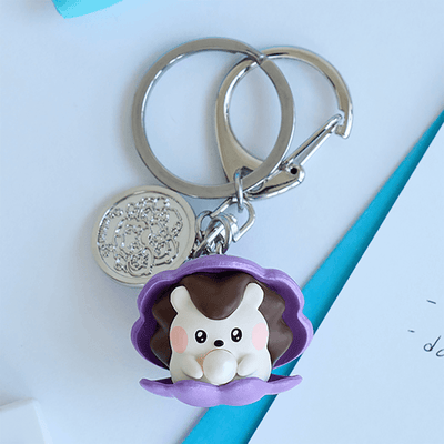 minini dochini Under The Pool Figurine Keyring