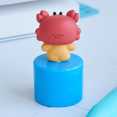 minini chichini Under The Pool Figurine Stamp