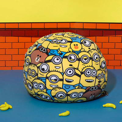 LINE FRIENDS with Minions Big Pattern Cushion